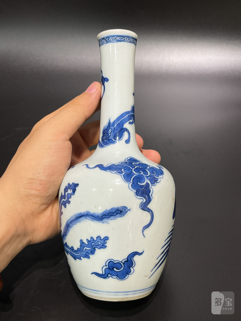 清康熙 青花凤纹长颈瓶 - 图6